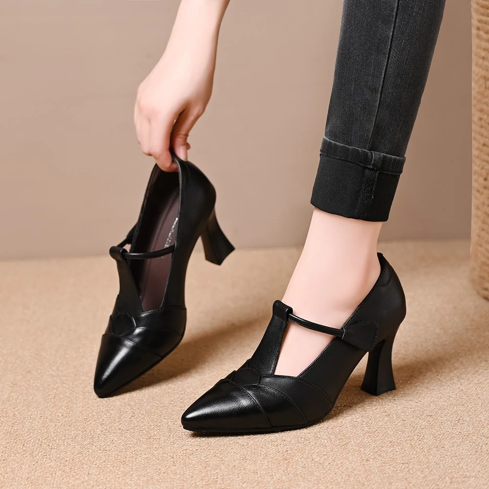浅口单鞋女春秋新款尖头一字魔术贴粗跟玛丽珍单鞋百搭舒适高跟鞋
