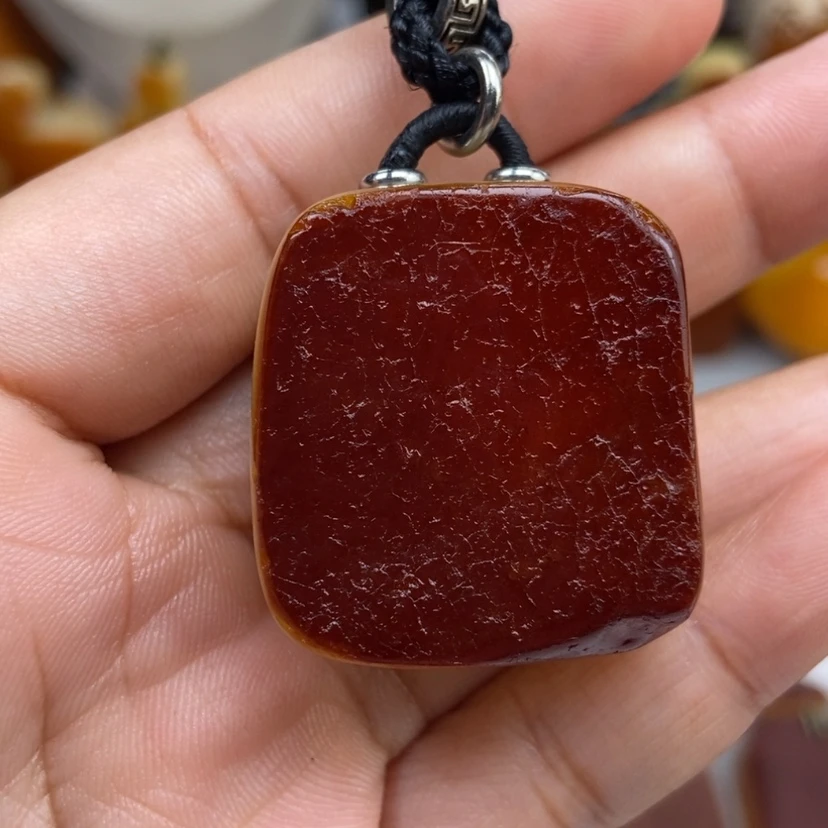 【闪购商品】琥珀颈饰未镶嵌