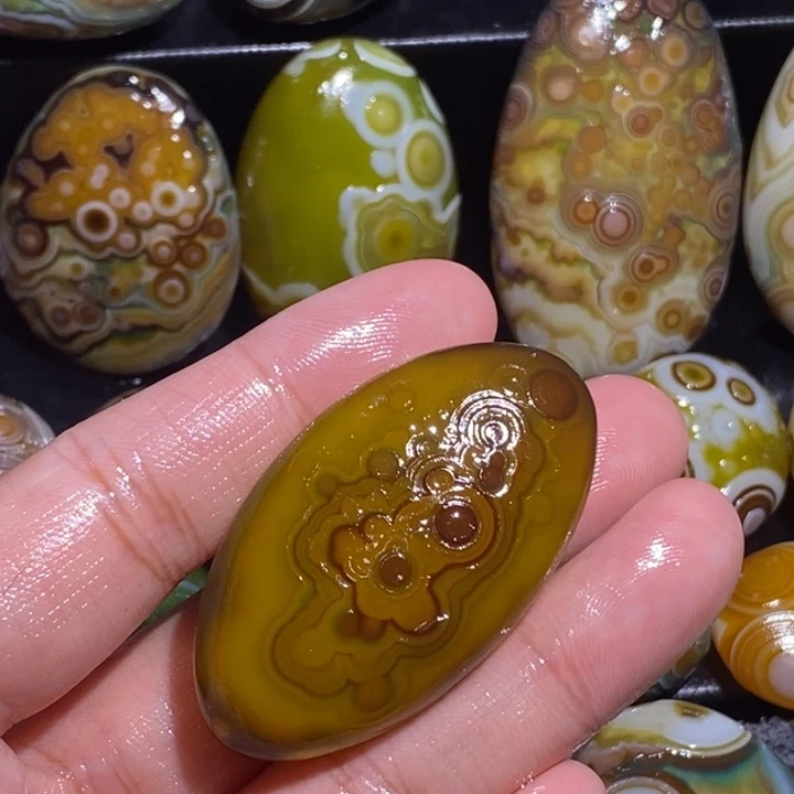 玛瑙/玉髓珠宝奇石未镶嵌用****5