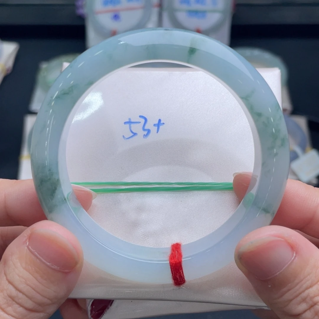 翡翠未镶嵌手镯翡翠手镯