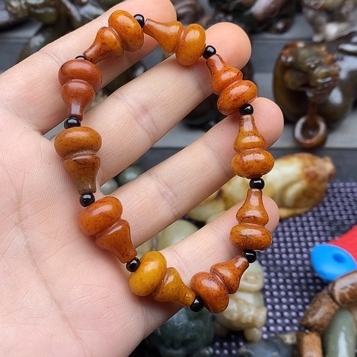 未镶嵌蛇纹石玉颈饰独**