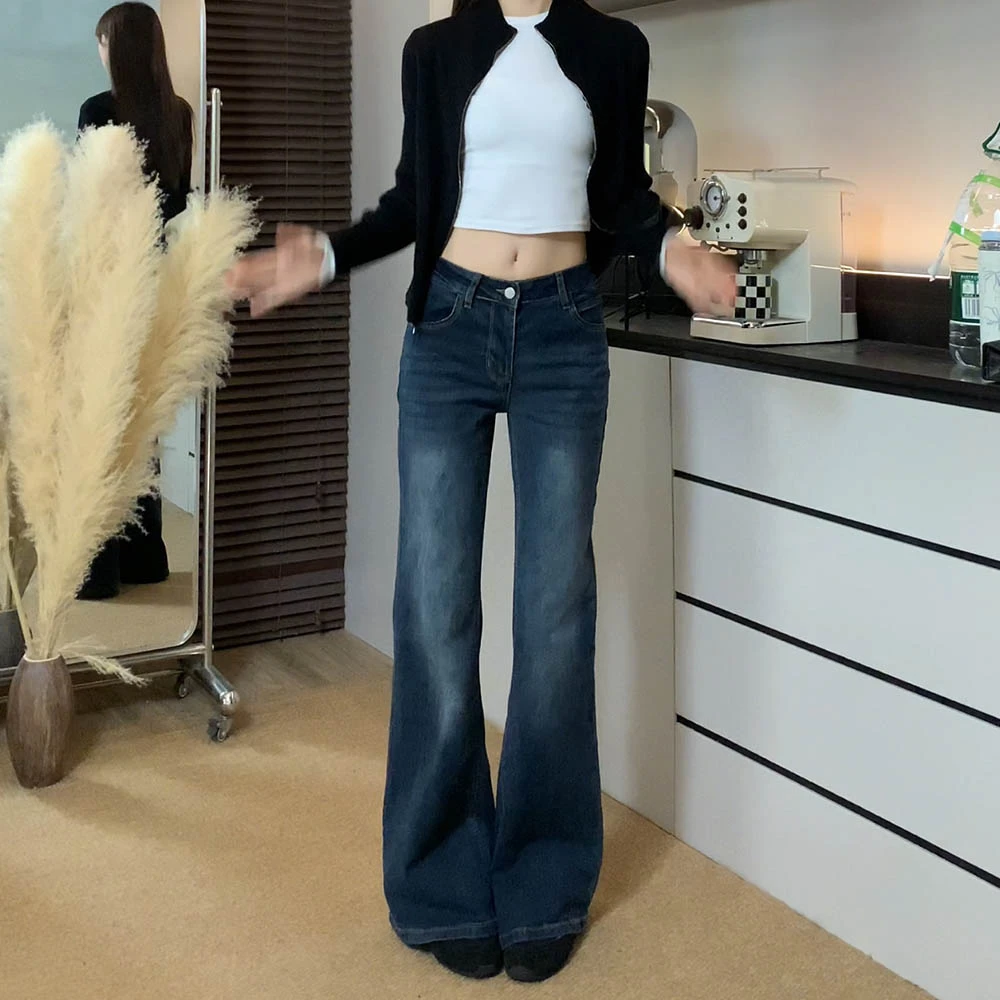 低腰不贴腿弹力加绒微喇牛仔裤女秋季新款修身显瘦百搭直筒喇叭裤