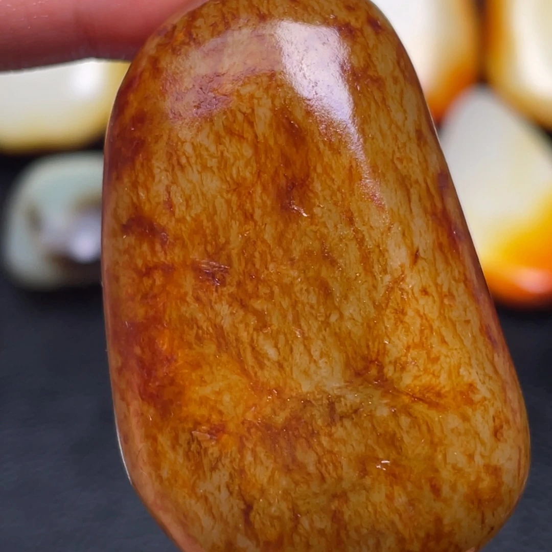 和田玉未镶嵌珠宝奇石