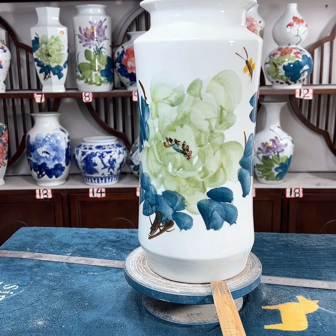 摆件景德镇陶瓷书绿牡