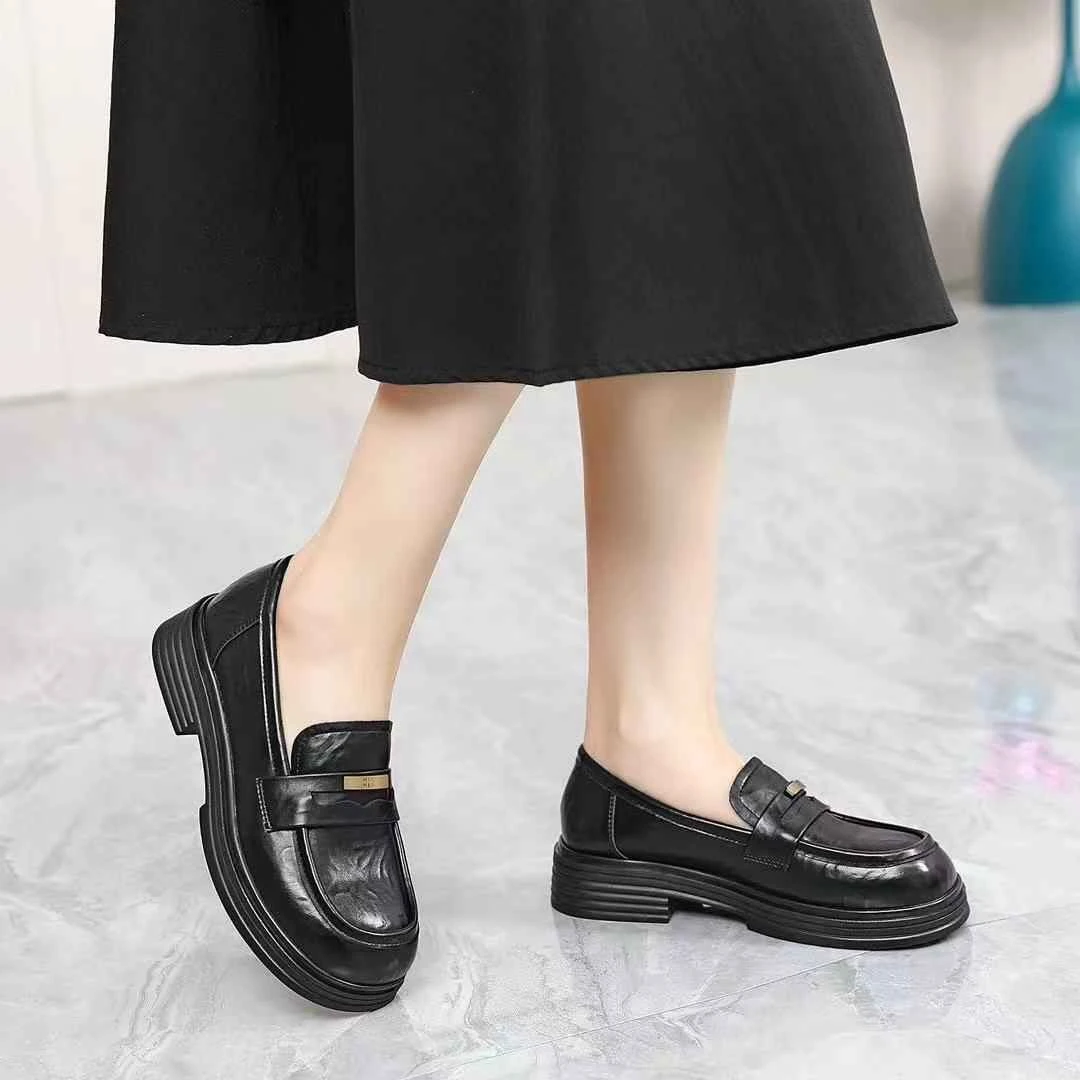 真皮软底舒适乐福鞋25年春夏新款时尚百搭不累脚小皮鞋LN7168