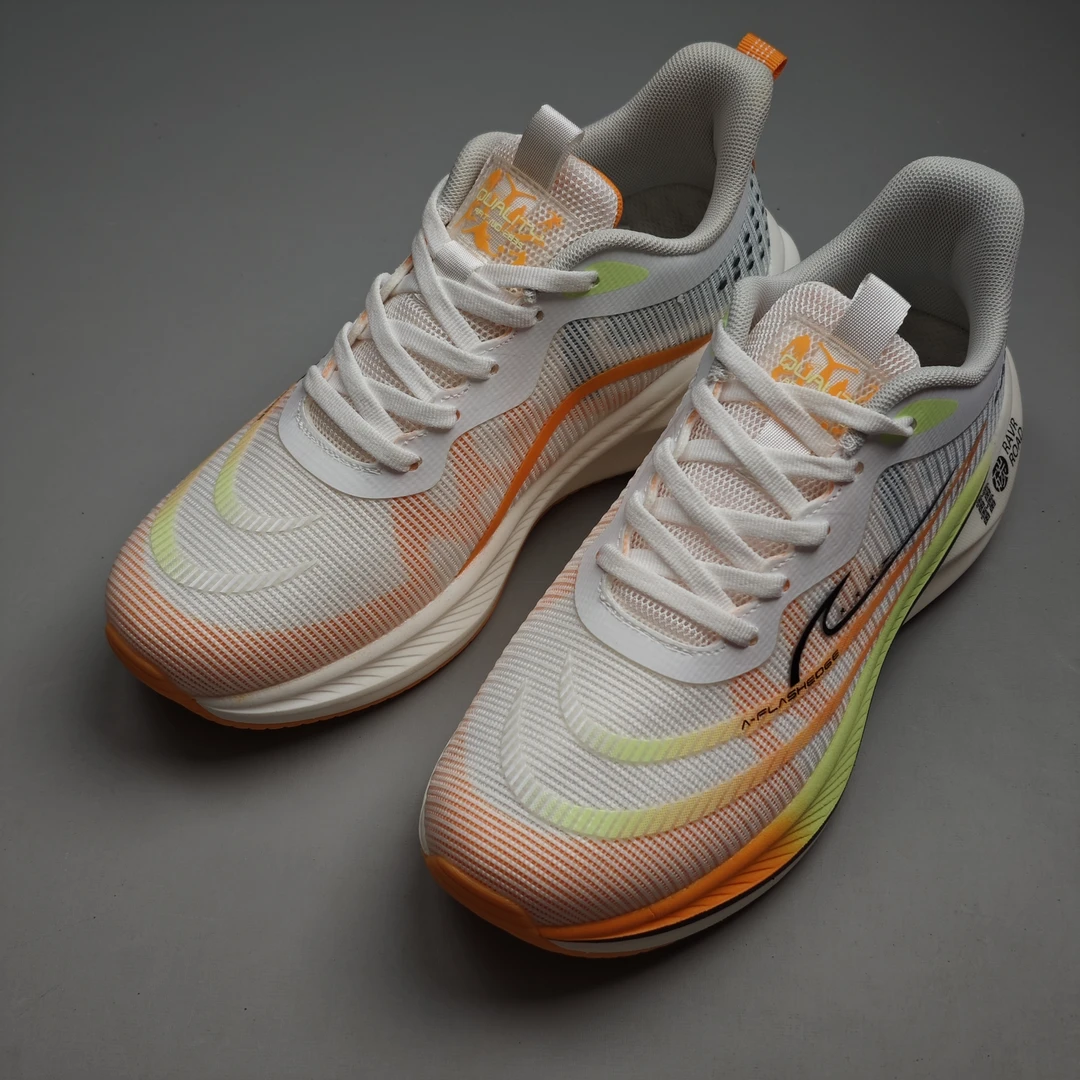 25新款男士百搭透气轻奢时尚运动休闲鞋M2835