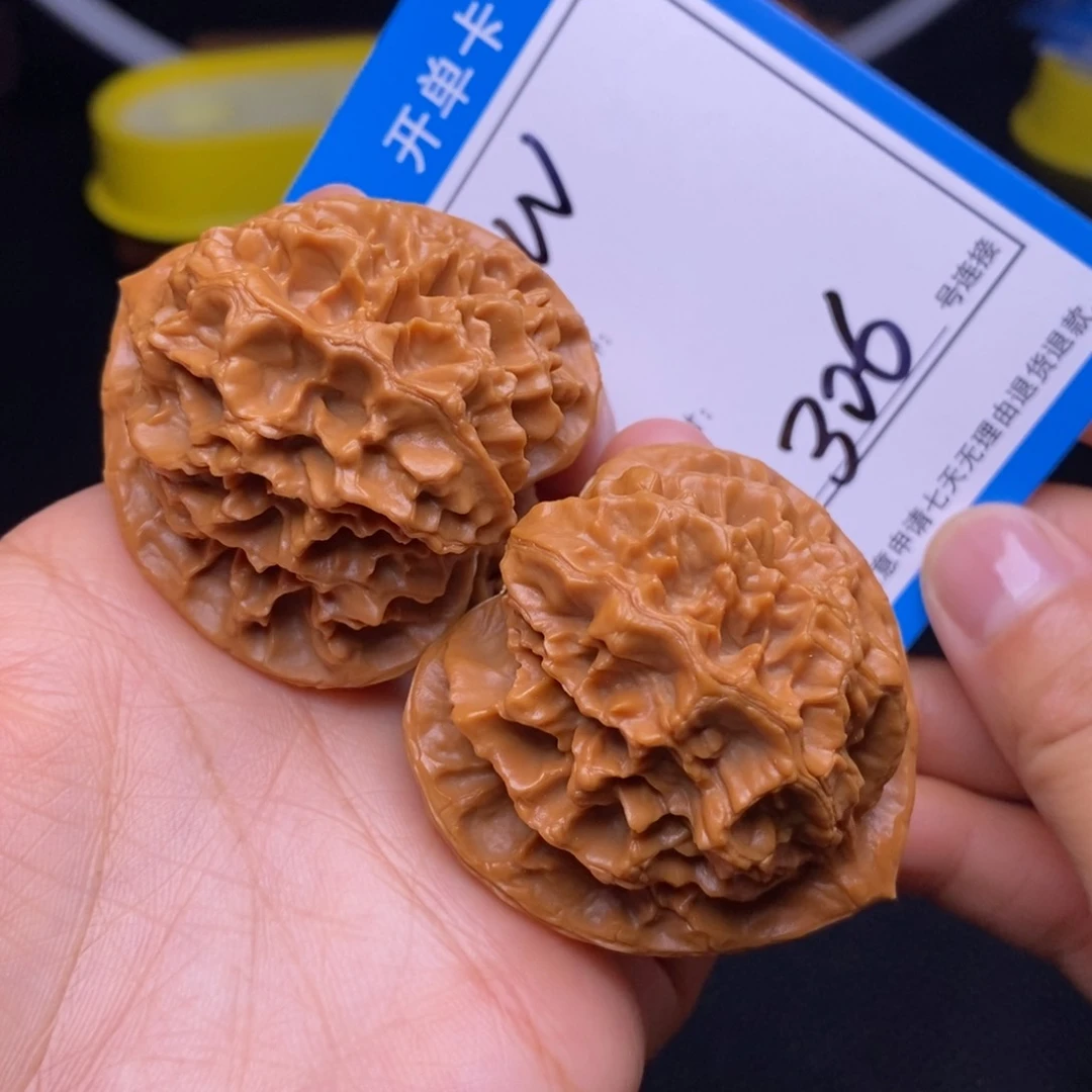 文玩核桃把件方*子48帝王306