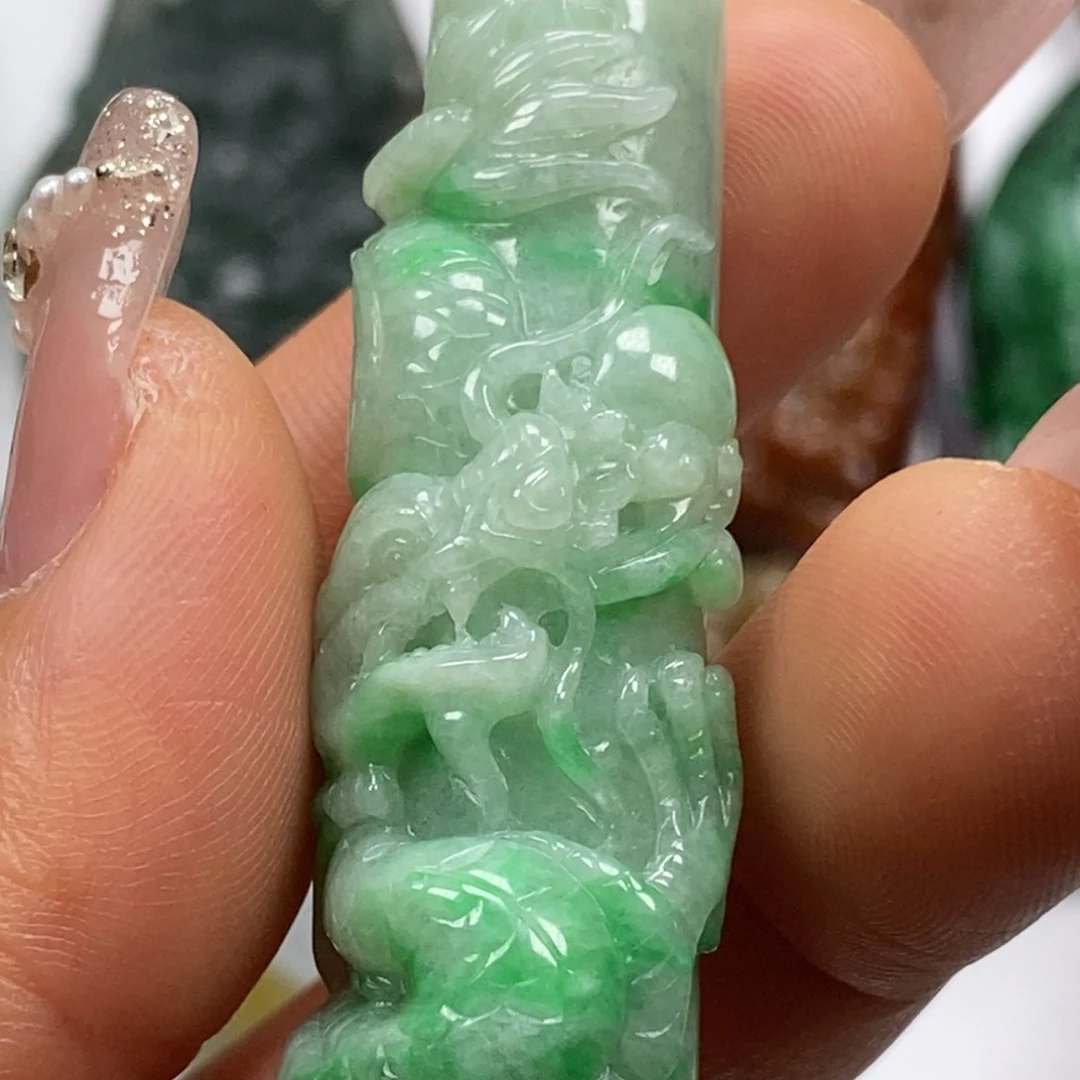 翡翠吊坠(不含链)未镶嵌七*