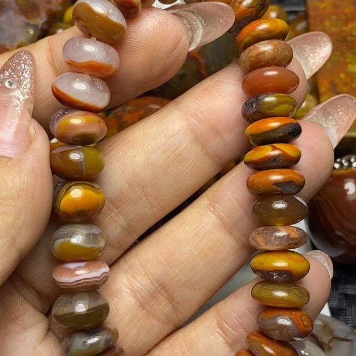 玛瑙/玉髓颈饰未镶嵌