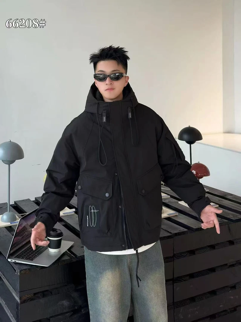 男款休闲连帽羽绒外套保暖时尚休闲