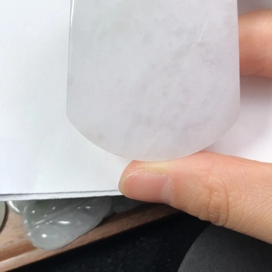 翡翠未镶嵌颈饰缅甸A货，每天下午1点半开播