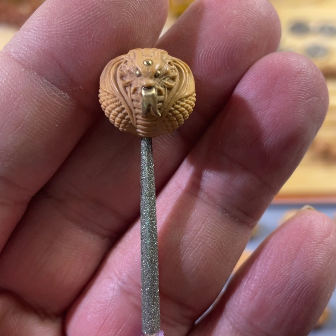 核桃其他猴头核桃单颗雕刻蛇王