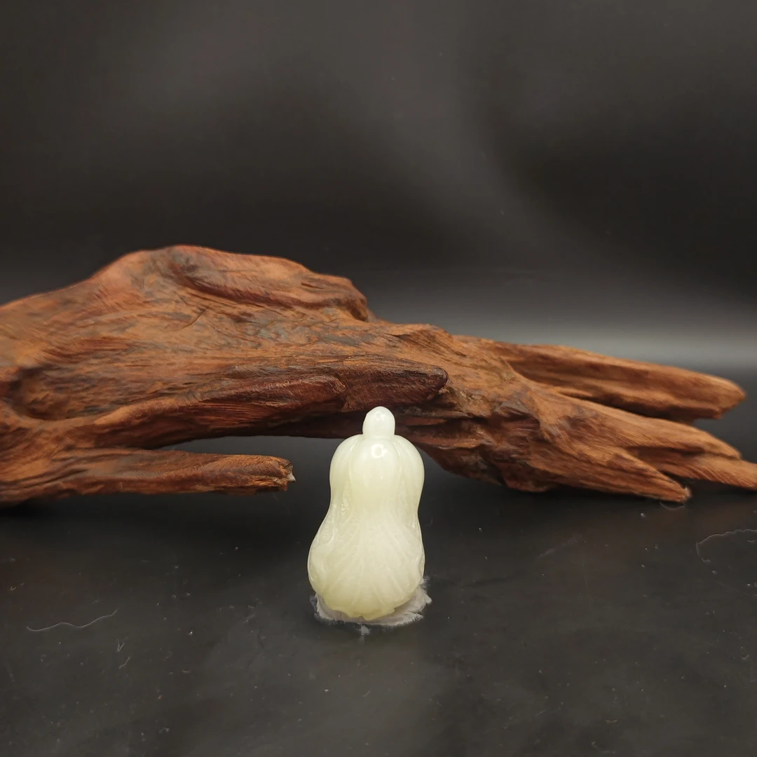 Z和田玉百财吊坠（1958）