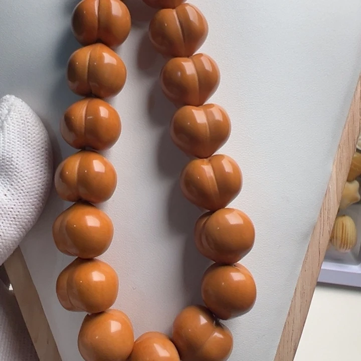 王***韩猴头核桃手串猴头