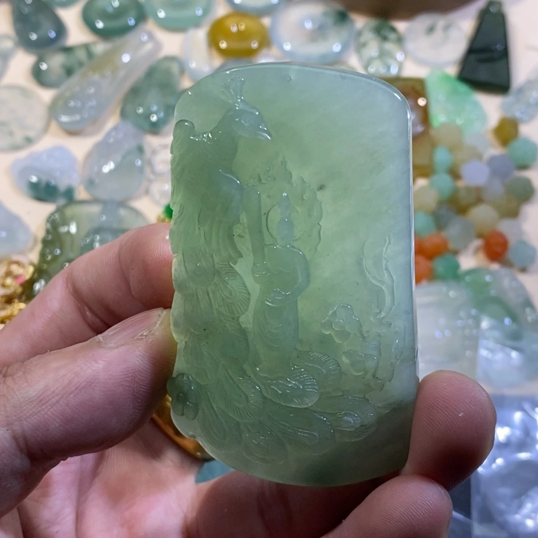定制翡翠未镶嵌翡翠