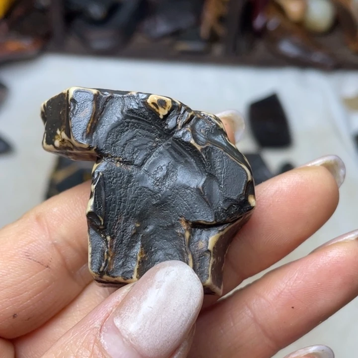 层***楼石材戈壁牧民美石原石