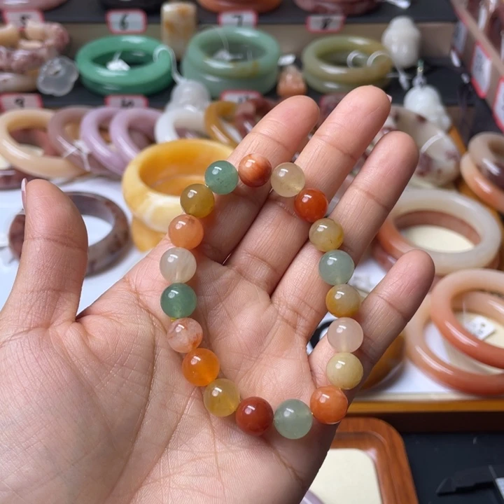 石英质玉未镶嵌手镯