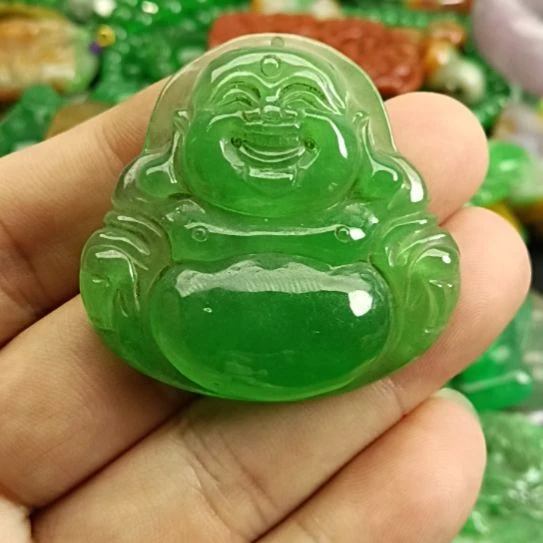 翡翠未镶嵌颈饰用****3