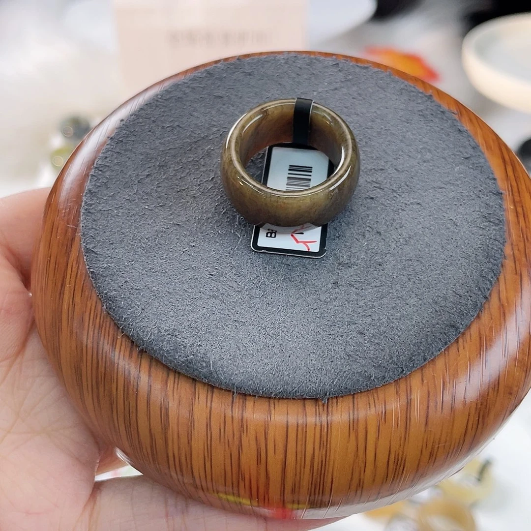 和田玉未镶嵌戒指c2。红糖轮胎。17.3。不退换