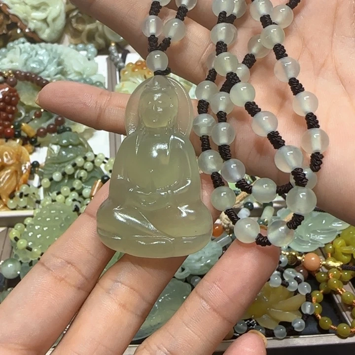 蛇纹石玉未镶嵌吊坠