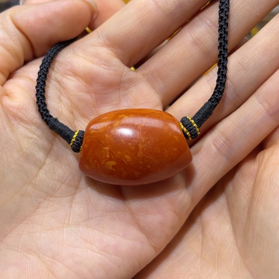 【闪购商品】琥珀裸石未镶嵌马蹄