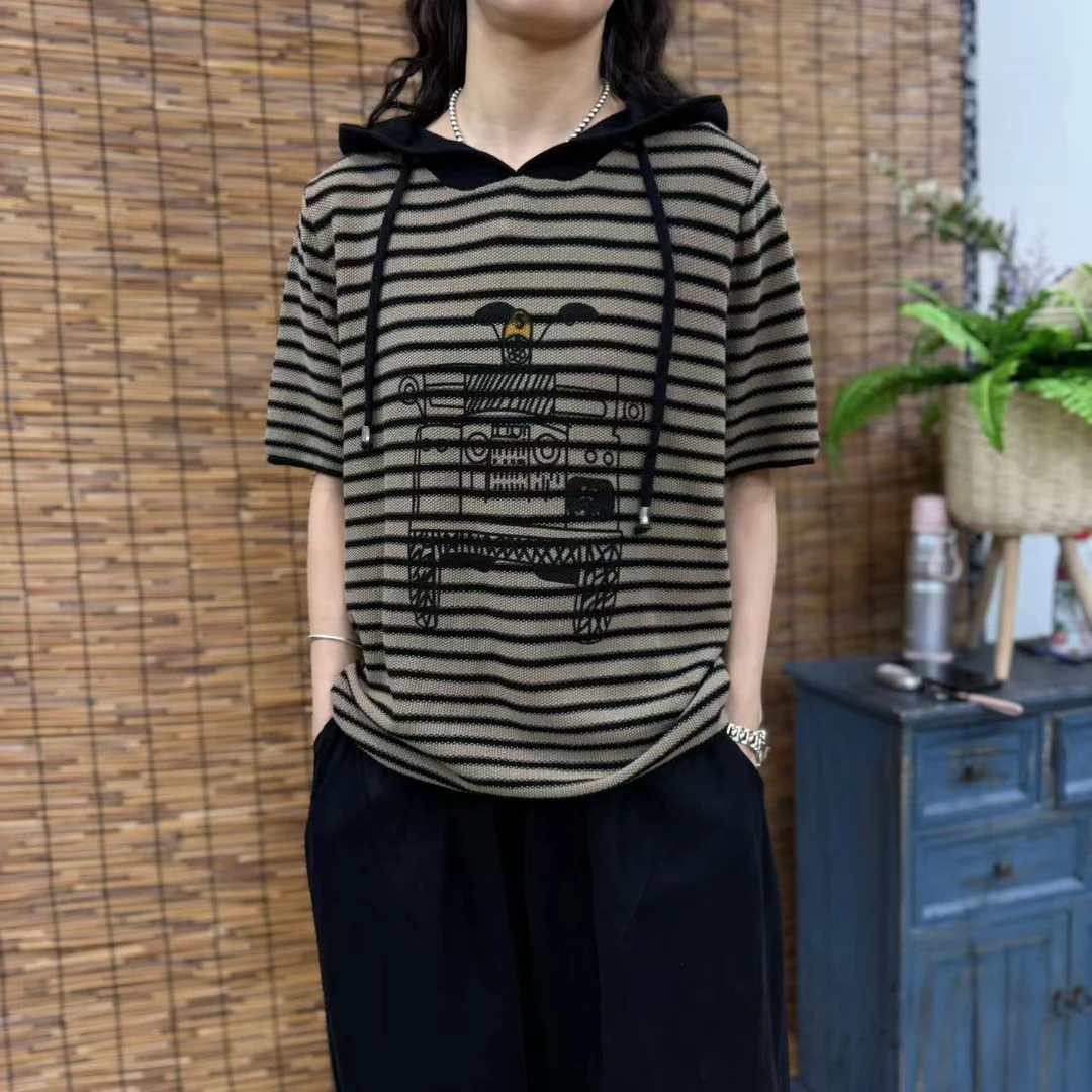 9686新款时尚休闲卡通图案减龄针织短袖连帽T恤