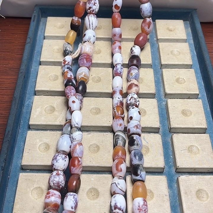 琉璃颈饰2761 玛.瑙 一条
