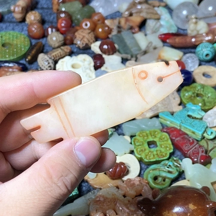 和田玉未镶嵌颈饰27