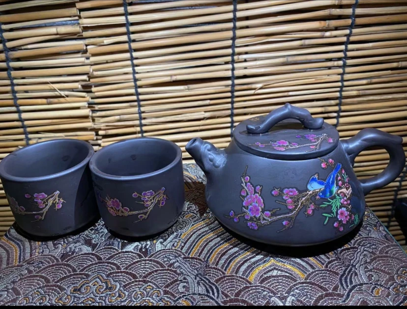 喜上眉梢紫砂壶（带两杯）