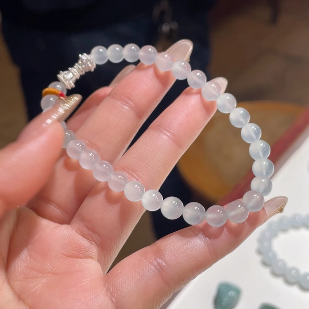 颈饰未镶嵌翡翠手串