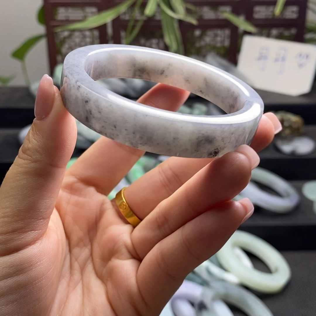 定制翡翠未镶嵌天然a货