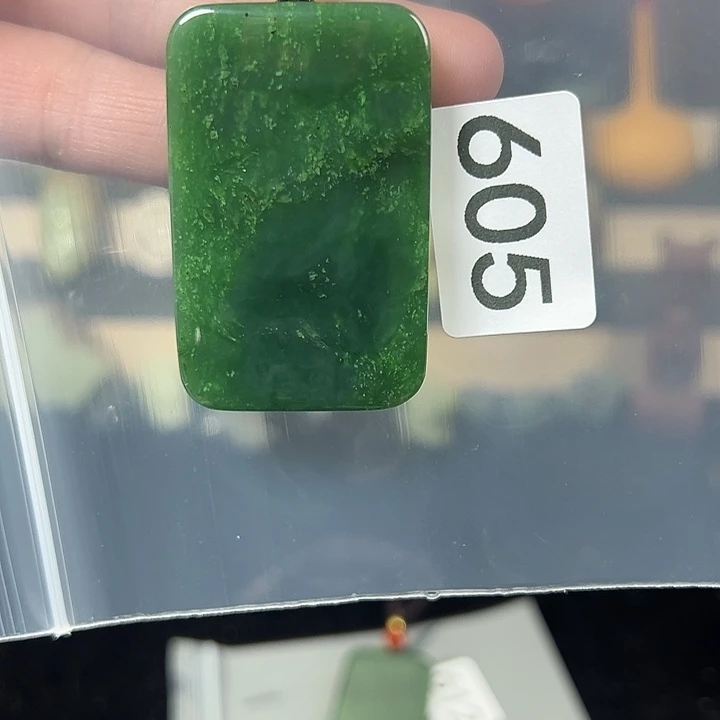 和田玉（碧玉）未镶嵌颈饰