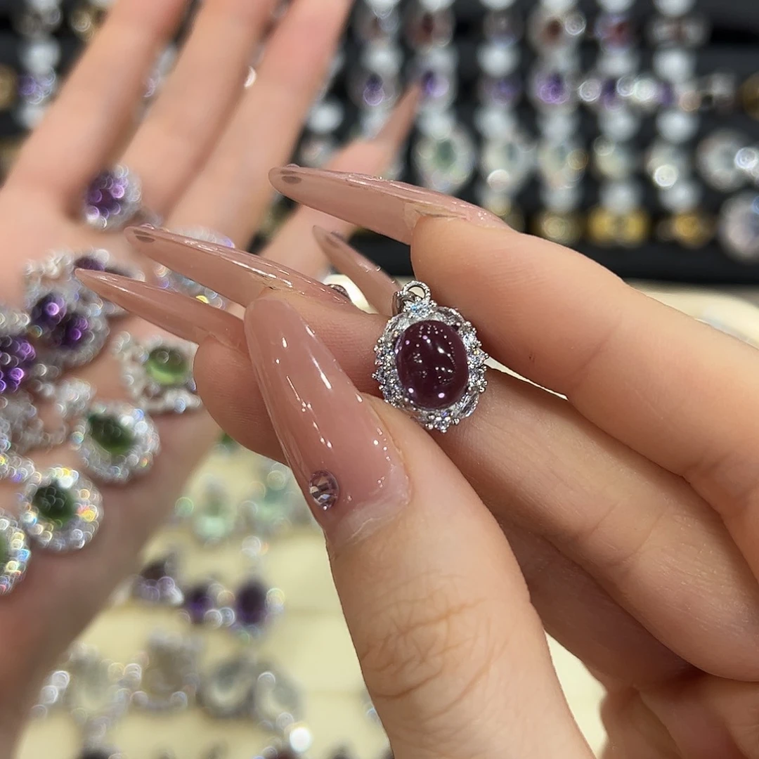 莲****岫玉银S925镶嵌戒指