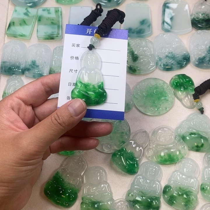 欣***敏非金属石英石素衣观音