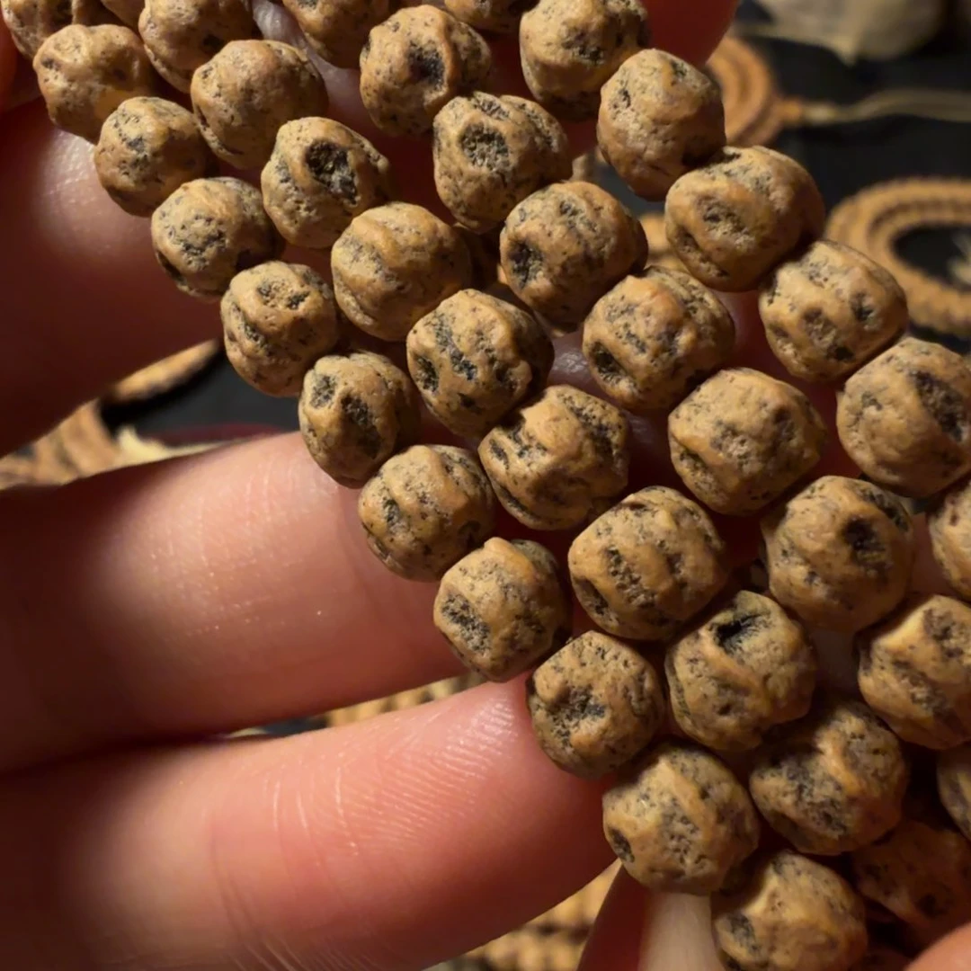 归***乡柏香籽/百香籽吊坠