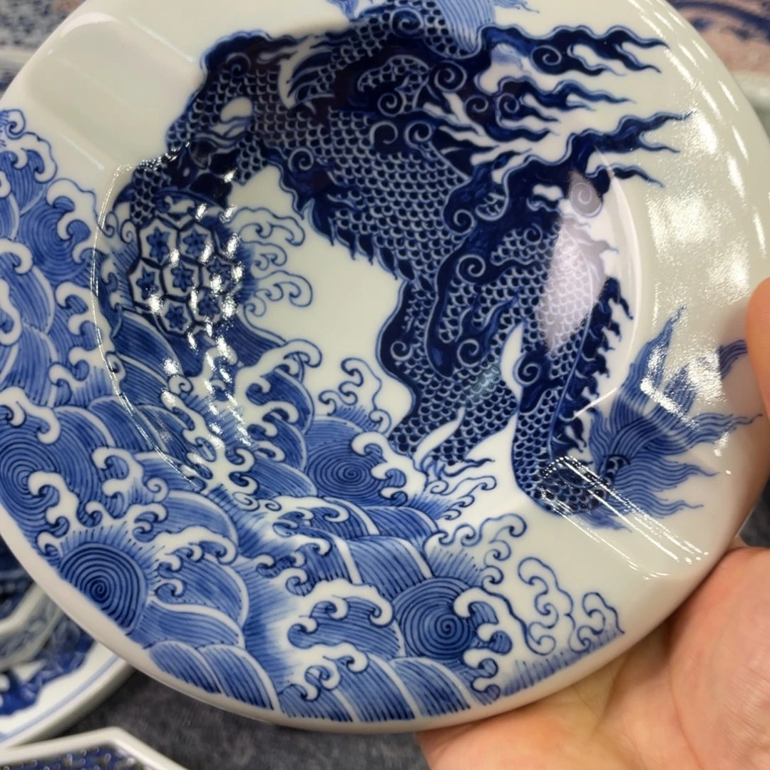 坚***持景德镇陶瓷手工手绘