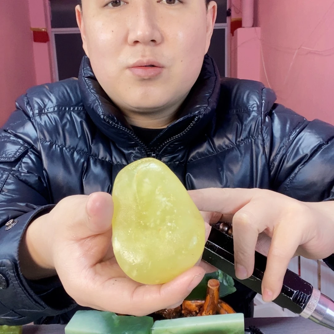 蛇纹石玉未镶嵌岫玉原石蛇纹石玉