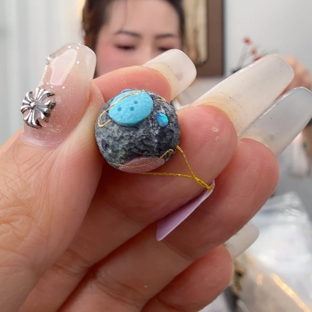 绿松石未镶嵌珠宝奇石