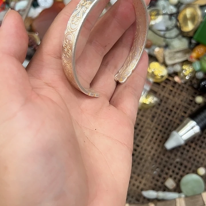 风车木（黑檀木）前**锦