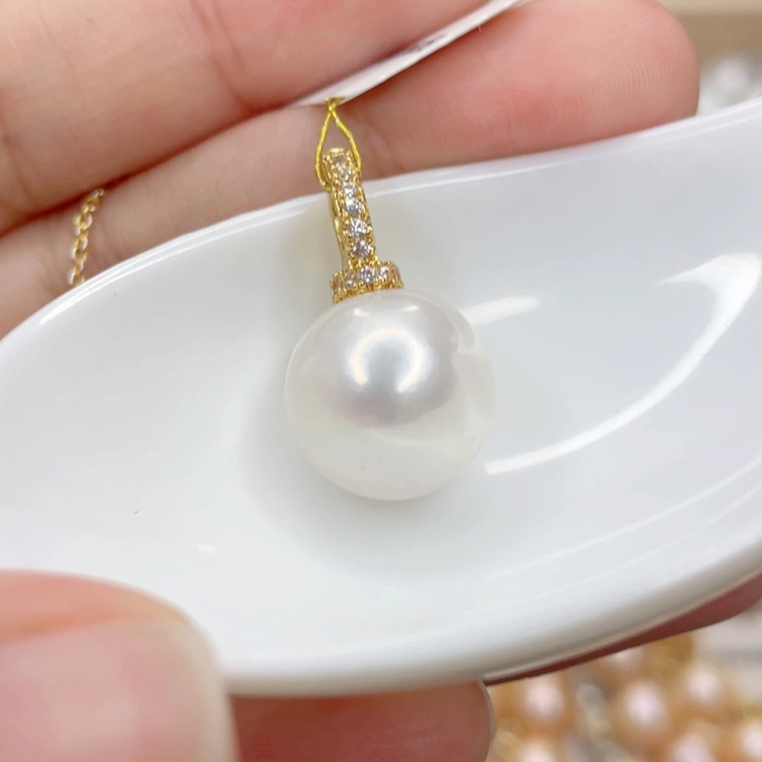 淡水珍珠未镶嵌吊坠(赠链)