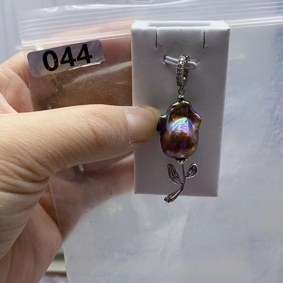 颈饰合金淡水珍珠