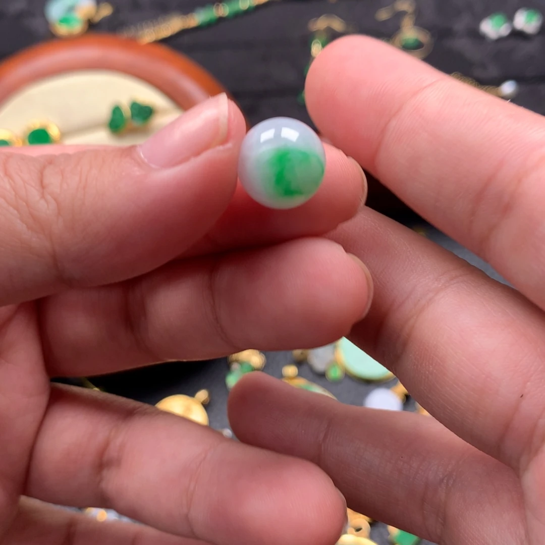 翡翠裸石翡翠珠子