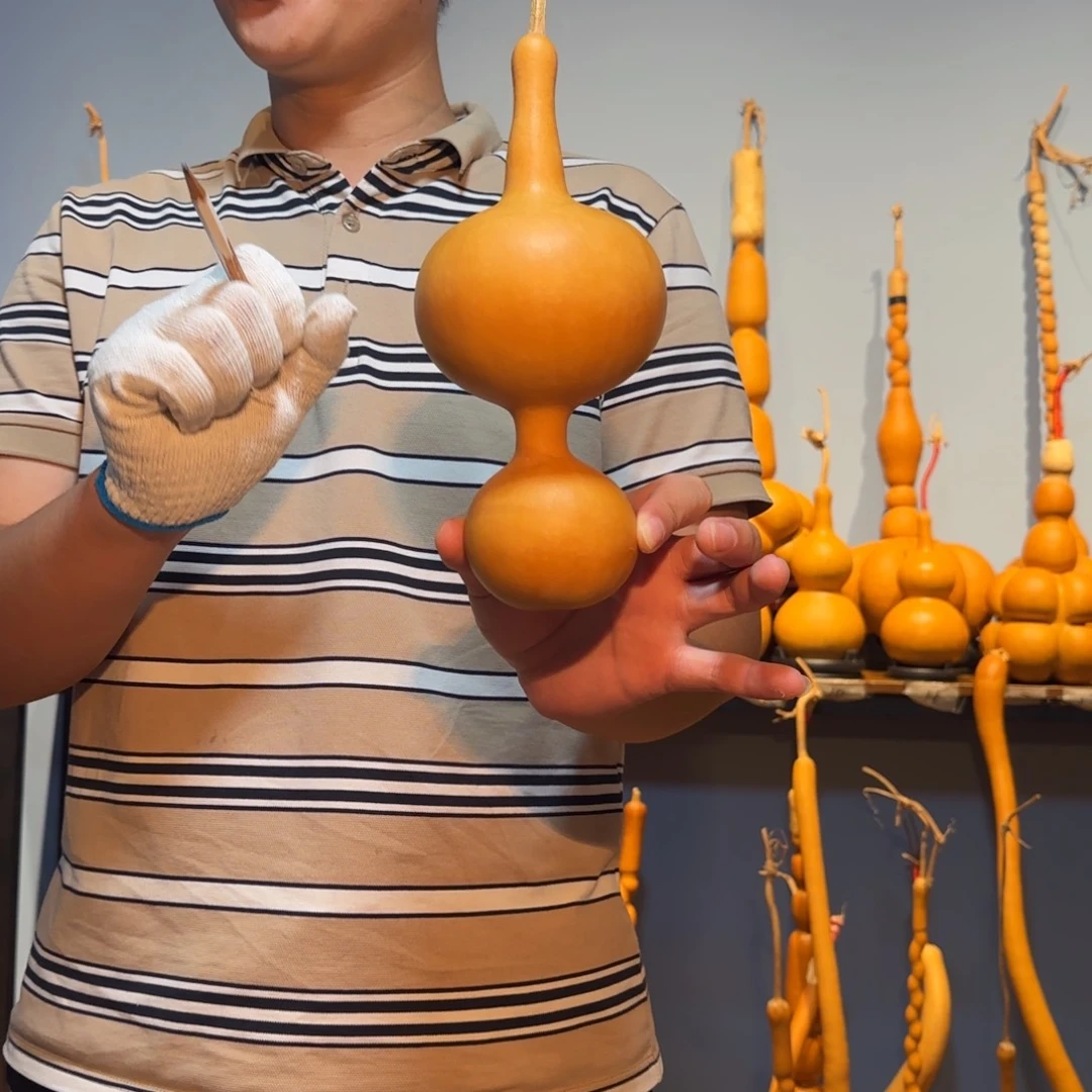 九*。磊磊健健康康快快乐乐了