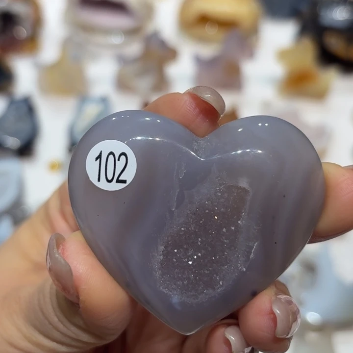 玛瑙/玉髓未镶嵌雕刻件