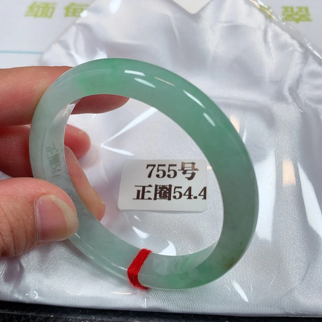 【闪购商品】未镶嵌手镯翡翠755号