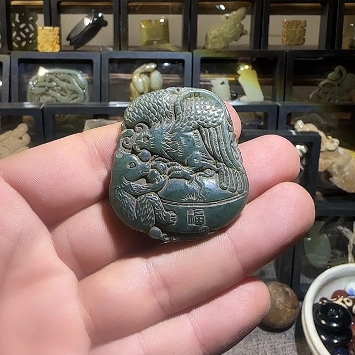 用***焱和田玉（糖玉）未镶嵌颈饰工艺品吊坠