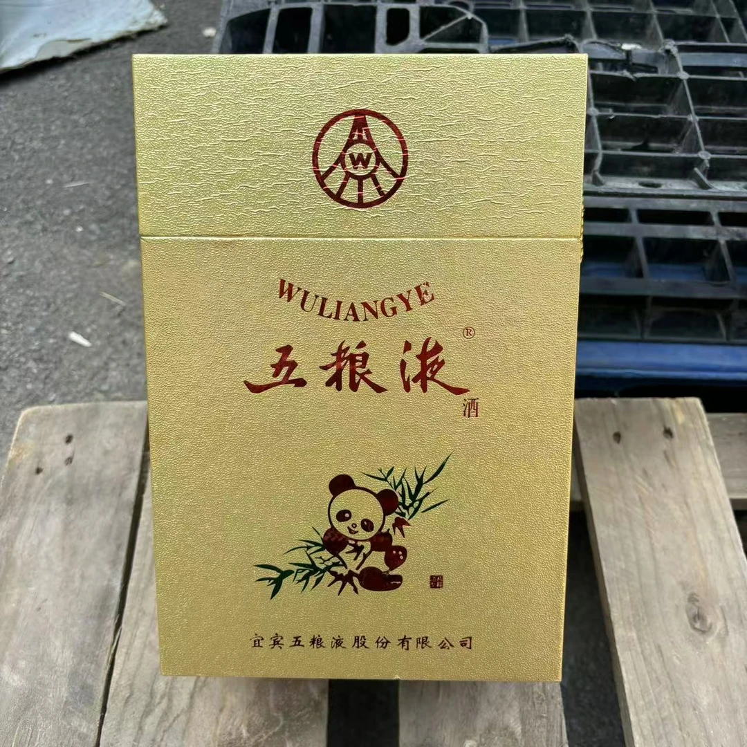 五粮液熊猫 浓香型白酒52度500ml