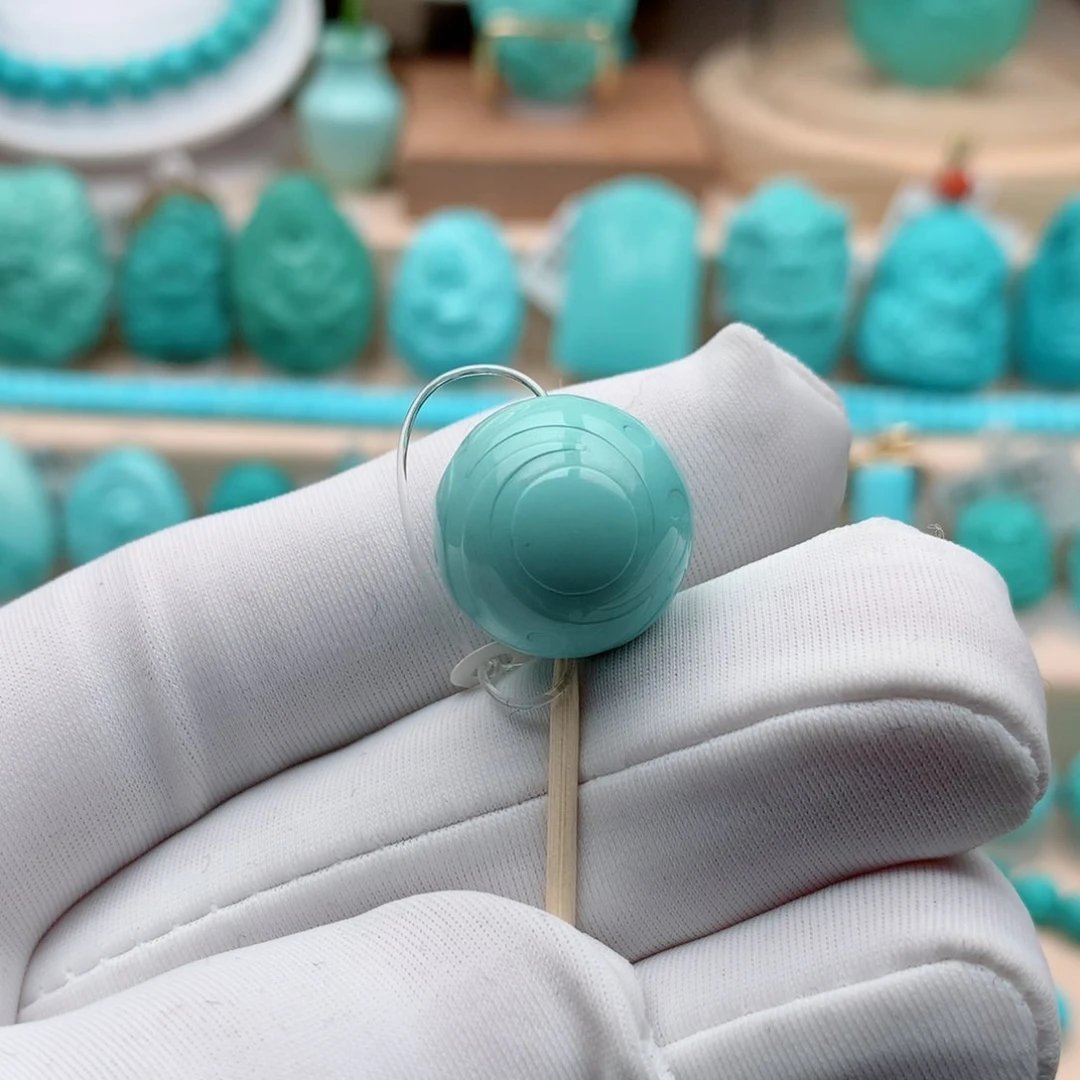 绿松石珠宝奇石未镶嵌重：5.2克