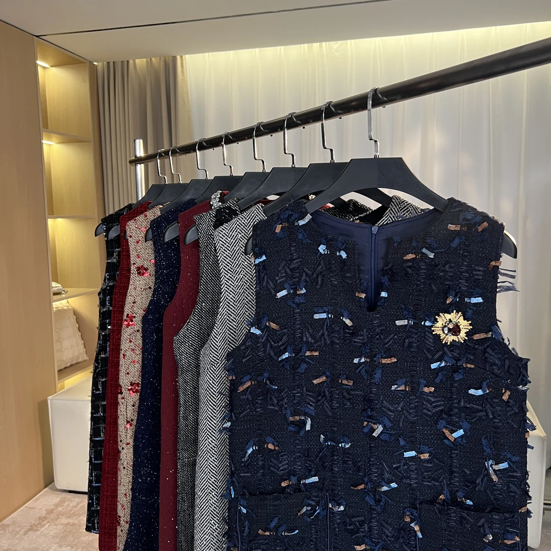 【  B  编码】先选编码再选尺码     秋冬新款设计款小众百搭连衣裙