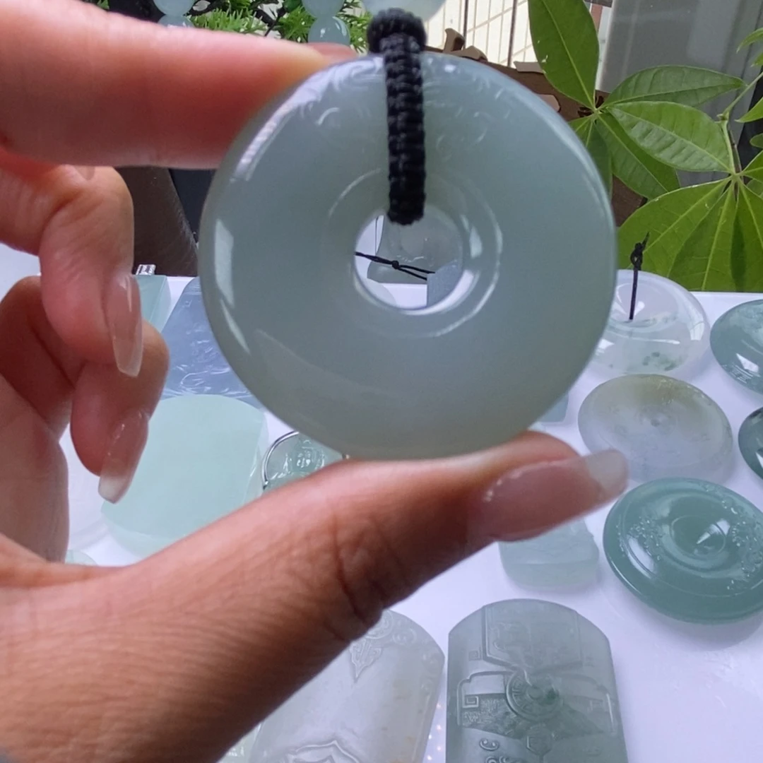 定制翡翠未镶嵌天然翡翠